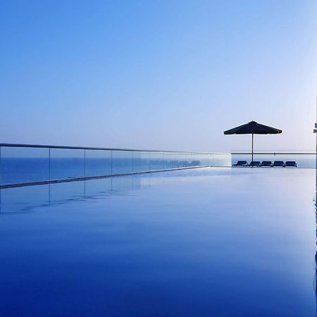 Arena Hotel By The Beach Bat Yam Exterior foto